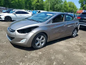 Hyundai Elantra 1.8L 4 2013