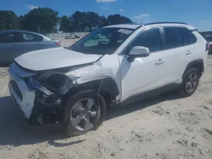 Toyota Rav4 2.5L 4 2025