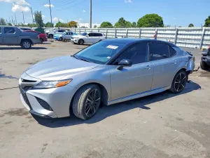 Toyota Camry 2.5L 4 2020