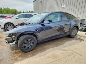 Tesla Model Y 2026