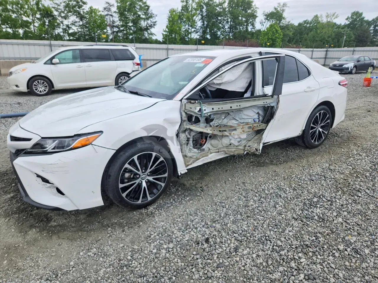 Toyota Camry 2.5L 4 2020