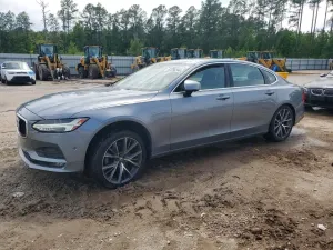 Volvo S90 2.0L 4 2018