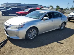Lexus ES 3.5L 6 2013