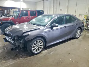 Toyota Camry 2.5L 4 2023