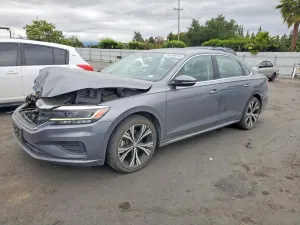Volkswagen Passat 2.0L 4 2021