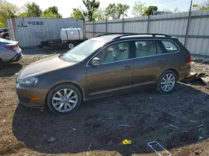 Volkswagen Jetta 2.0L 4 2011