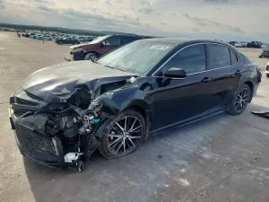 Toyota Camry 2.5L 4 2024
