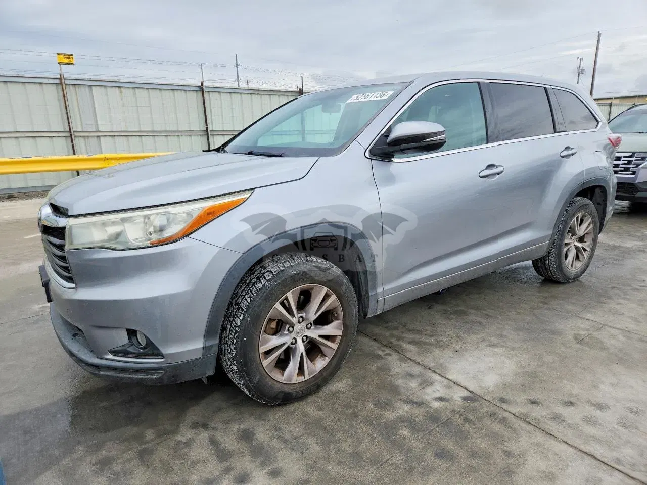 Toyota Highlander 3.5L 6 2015