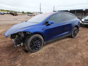 Tesla Model X 2019