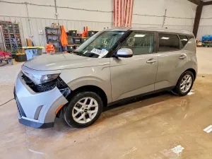 Kia Soul 2.0L 4 2025