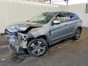 Mitsubishi Outlander 2.0L 4 2026