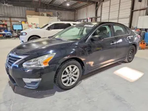 Nissan Altima 2.5L 4 2015