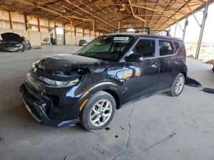 Kia Soul 2.0L 4 2022