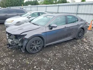 Toyota Camry 2.5L 4 2023
