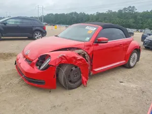 Volkswagen Beetle 2.5L 5 2013