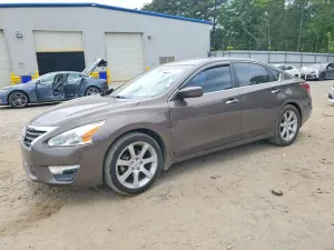 Nissan Altima 2.5L 4 2015