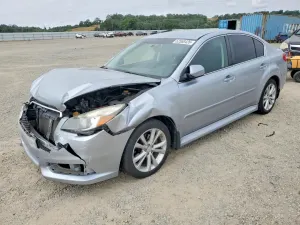 Subaru Legacy 2.5L 4 2013