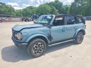 Ford Bronco 2.3L 4 2022
