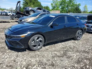 Hyundai Elantra 2.0L 4 2025