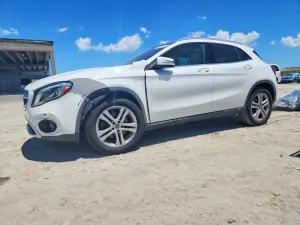 Mercedes-Benz GLA 2.0L 4 2020