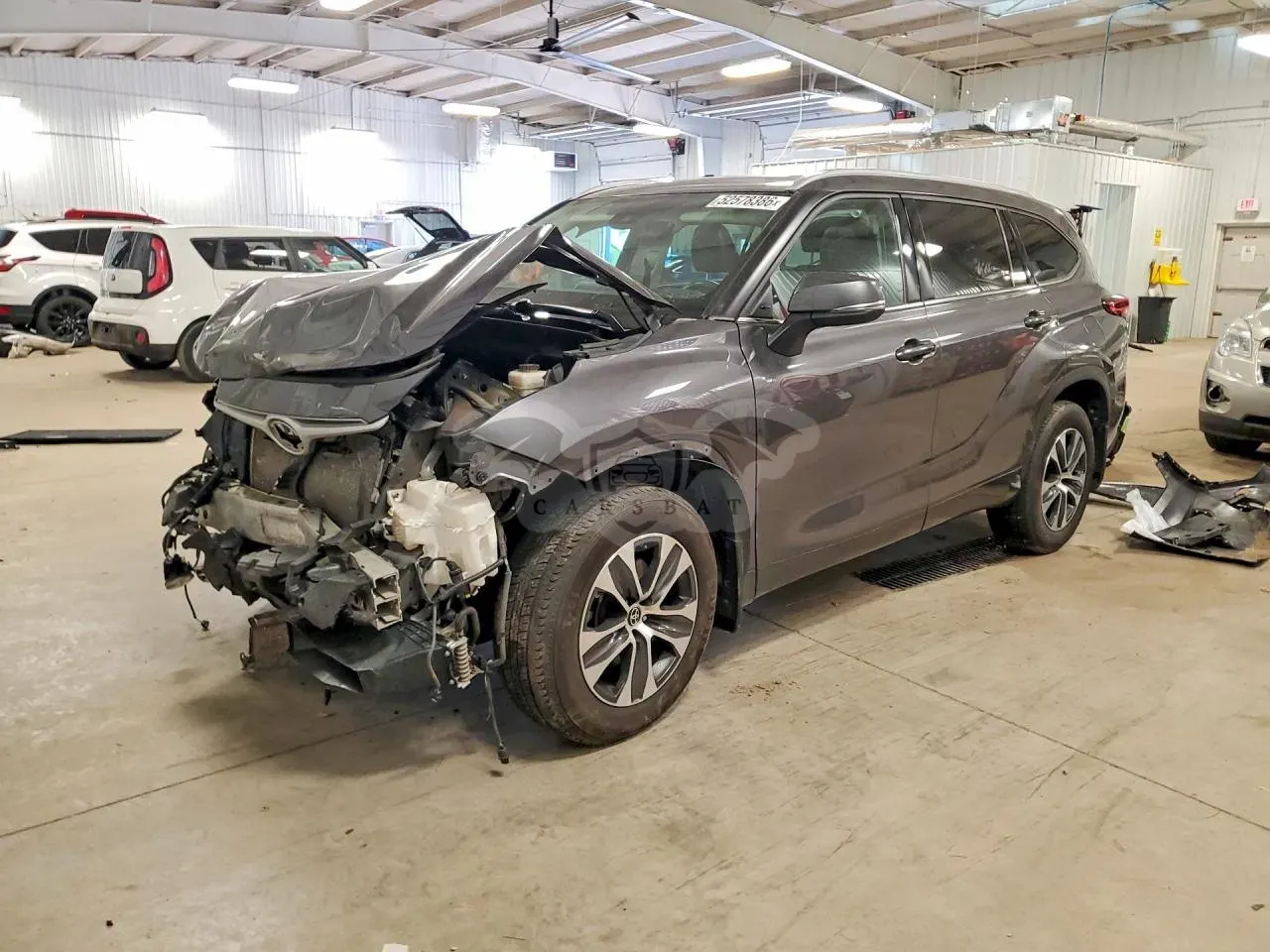 Toyota Highlander 3.5L 6 2022