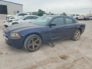 Dodge Charger 5.7L 8 2012