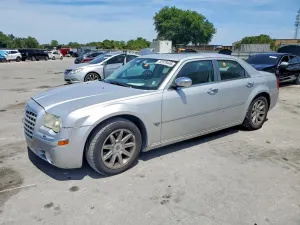 Chrysler 300C 5.7L 8 2006