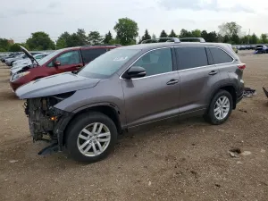 Toyota Highlander 3.5L 6 2014