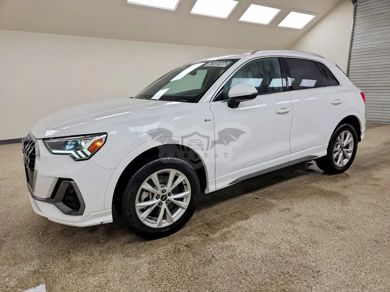 Audi Q3 2.0L 4 2025