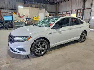 Volkswagen Jetta 1.4L 4 2019