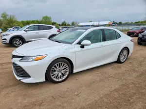 Toyota Camry 2.5L 4 2019