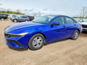 Hyundai Elantra 2.0L 4 2025