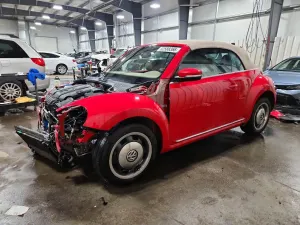 Volkswagen Beetle 2.5L 5 2013