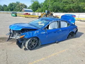 Toyota Camry 2.5L 4 2018