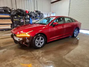 Kia K5 1.6L 4 2023