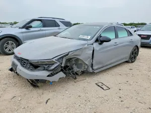 Kia K5 2.5L 4 2025