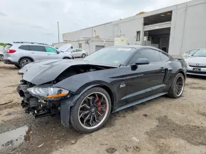 Ford Mustang 5.0L 8 2021