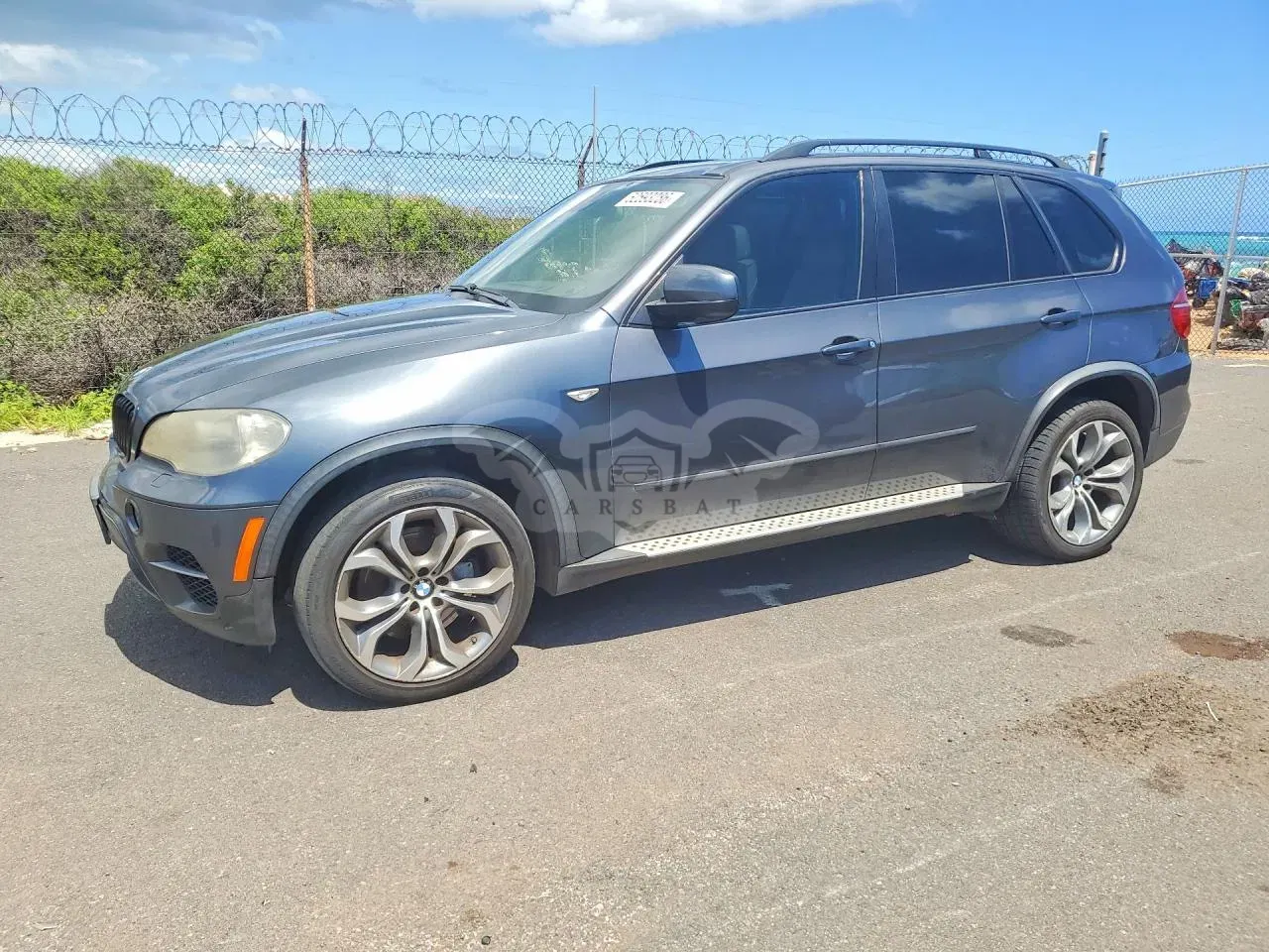 BMW X5 4.4L 8 2011