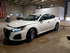 Nissan Altima 2.5L 4 2025