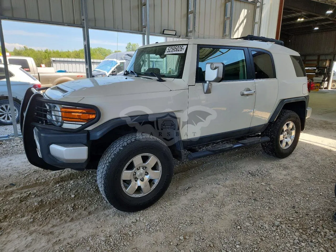 Toyota FJ Cruiser 4.0L 6 2010