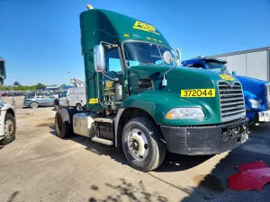Mack CXU Series 10.8L 6 2018