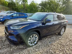 Toyota Highlander 3.5L 6 2021