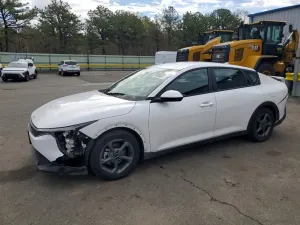 Kia K4 2.0L 4 2025