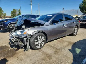 Nissan Altima 2.5L 4 2021