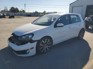 Volkswagen Golf 2.0L 4 2014