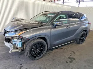 Toyota Highlander 2.4L 4 2024