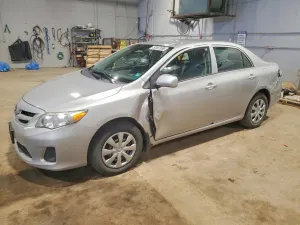 Toyota Corolla 1.8L 4 2012