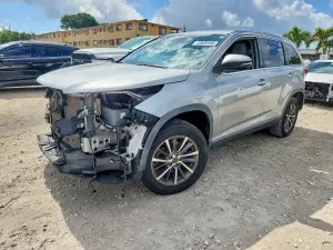 Toyota Highlander 3.5L 6 2019