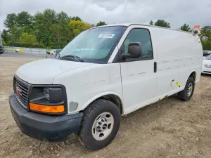GMC Savana 4.8L 8 2011