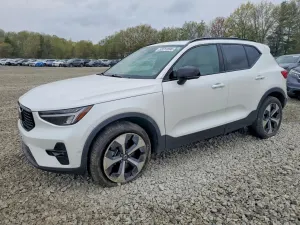 Volvo XC40 2.0L 4 2023